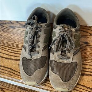 New Balance Men's 420 Olive and Brown Sneakers - NWOT